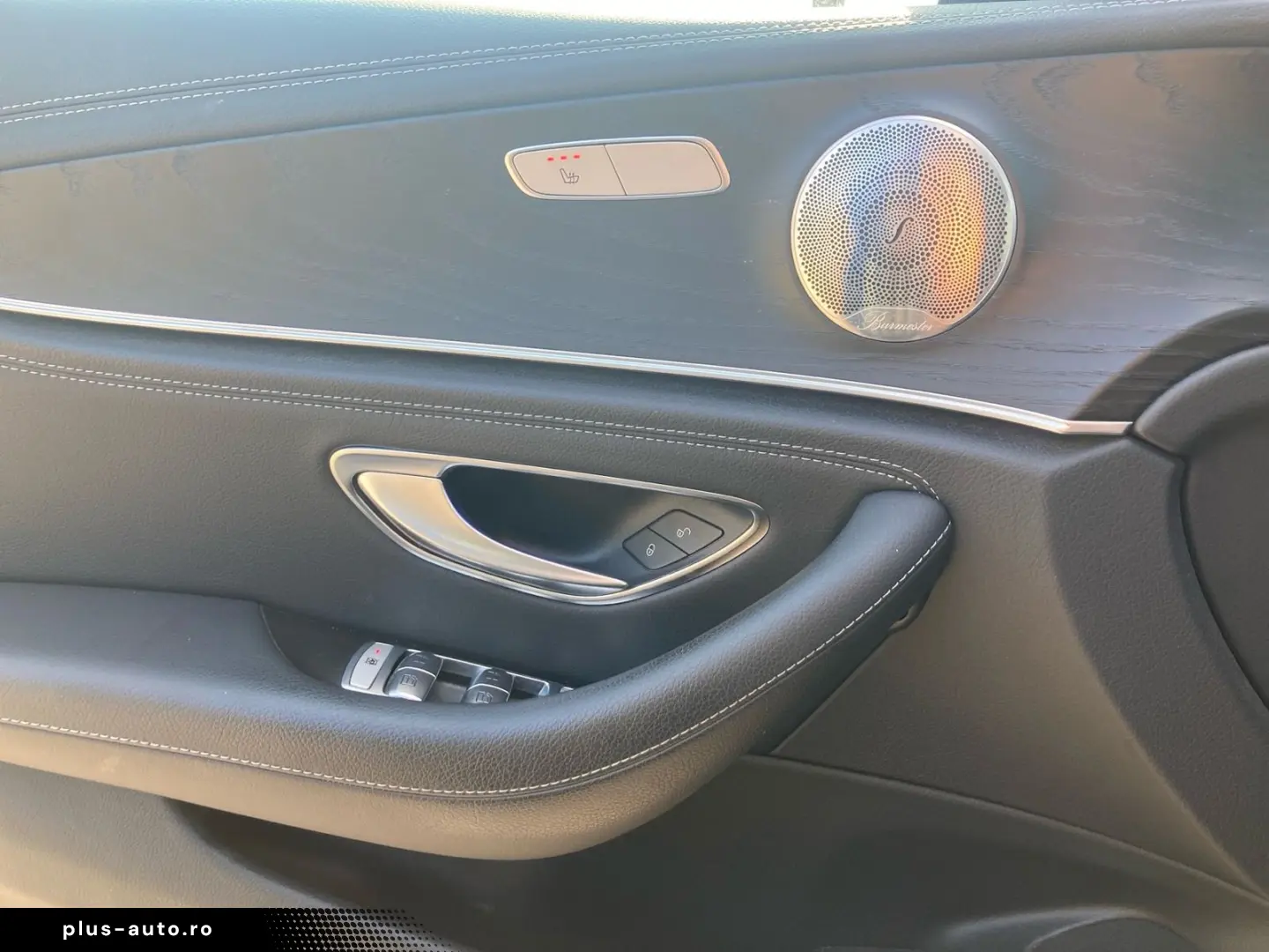 MERCEDES-BENZ E 300 de AMG Burmester 360 Kam Pano Night LED