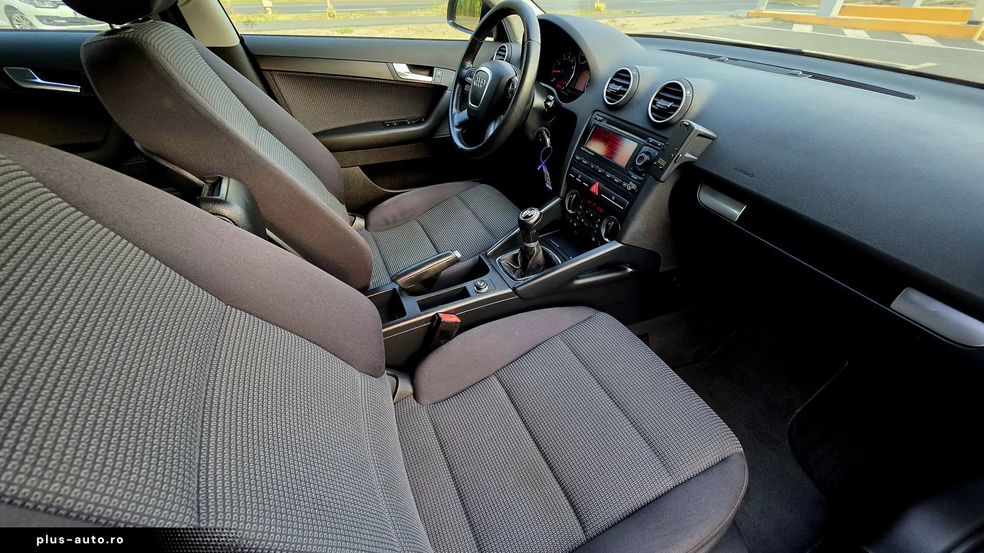 Rate fixe  livrare 1.6 MPI 102 CP   CLIMA SCAUNE ÎNCĂLZITE