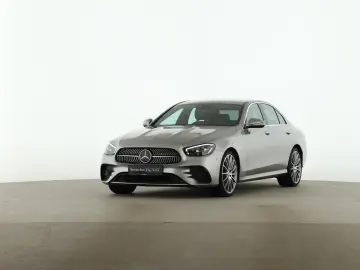 MERCEDES-BENZ E 220 d AMG Distronic AHK Memory 20 Zoll 360