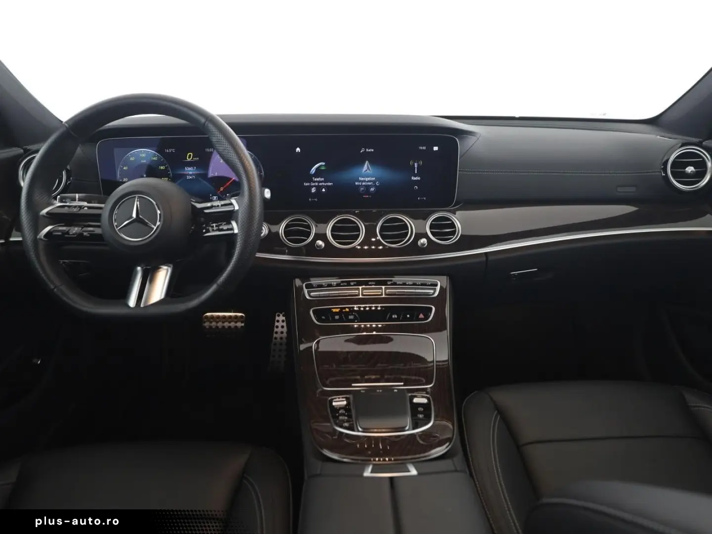 MERCEDES-BENZ E 220 d AMG Distronic AHK Memory 20 Zoll 360