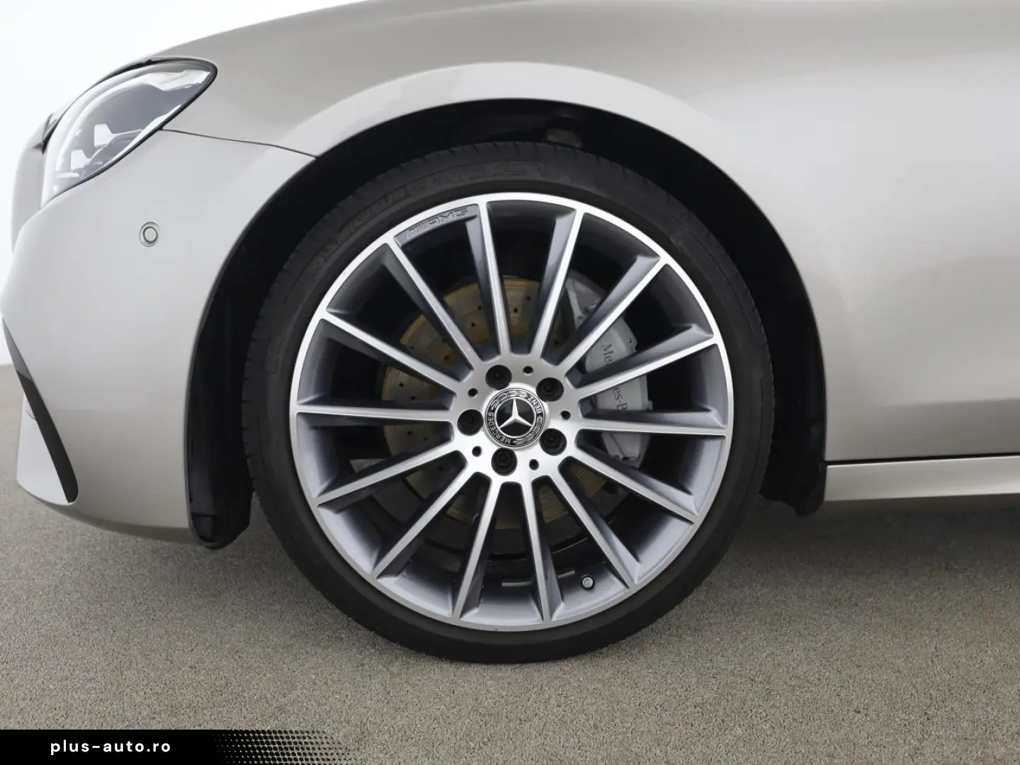 MERCEDES-BENZ E 220 d AMG Distronic AHK Memory 20 Zoll 360