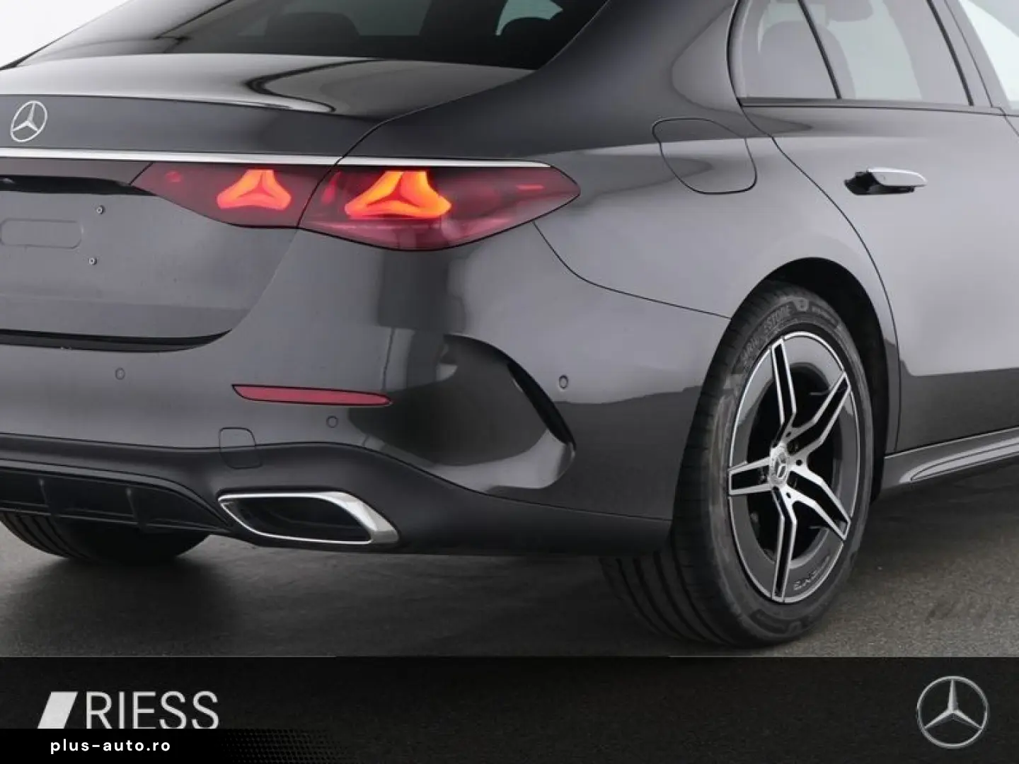 MERCEDES-BENZ E 200 AMG ADV NIGHT KEYLESS PREMI NAVI