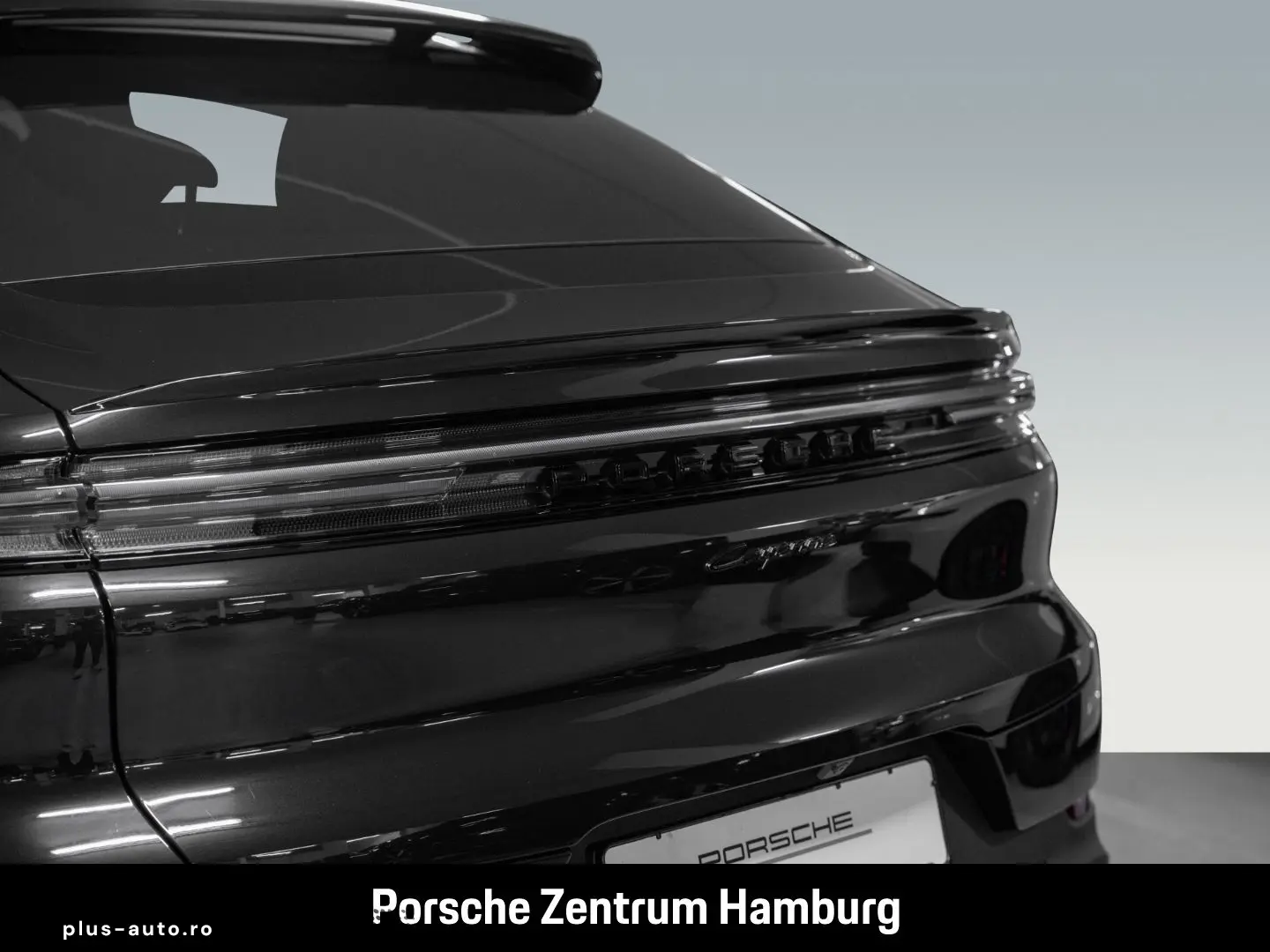PORSCHE Cayenne E-Hybrid Coupe BOSE PASM 22-Zoll