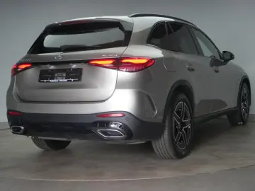 MERCEDES-BENZ GLC 220 d 4Matic 9G-Tronic AMG Leder Distronic