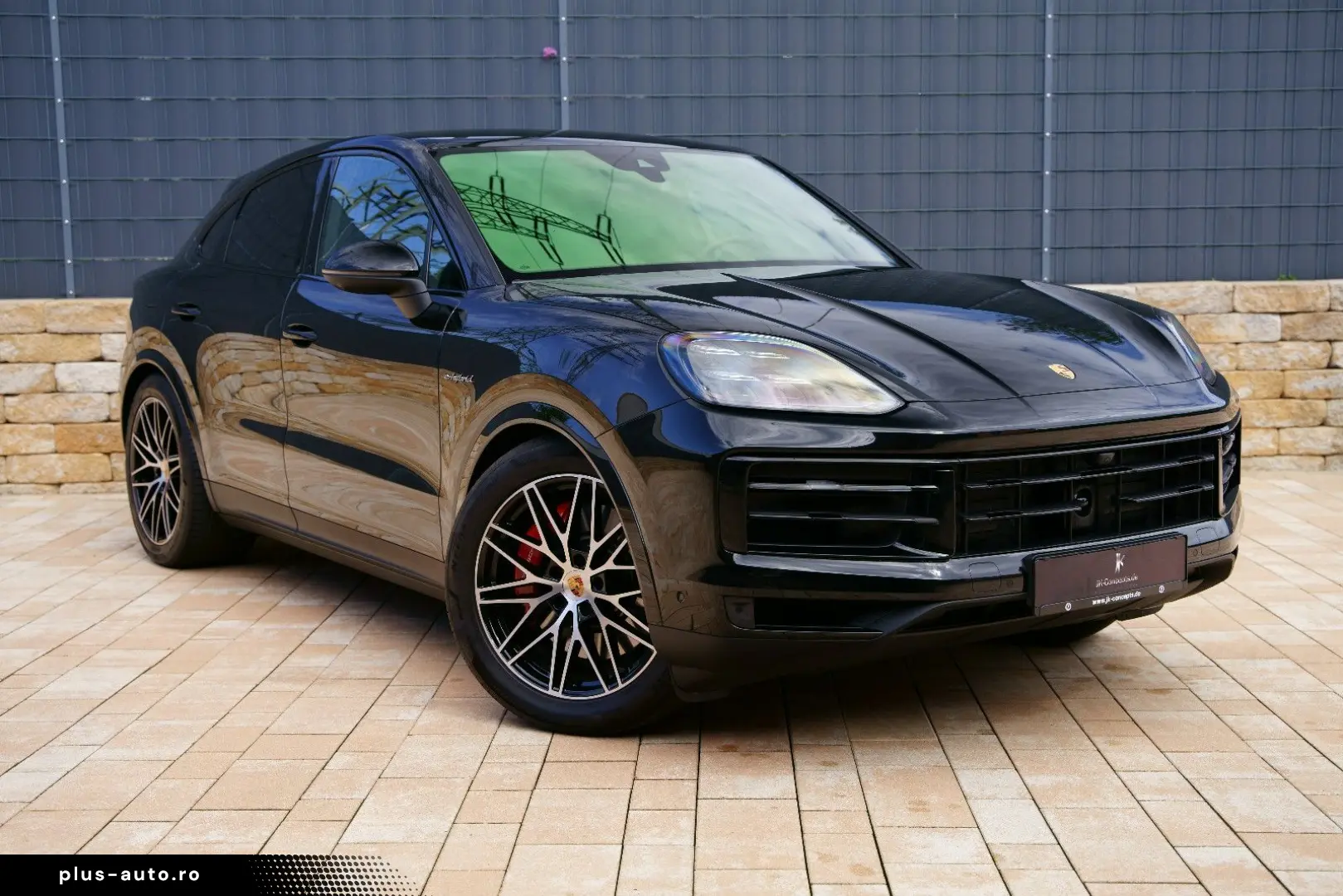 PORSCHE Cayenne Coupe S E-Hybrid  HD-Matrix INNO HLA