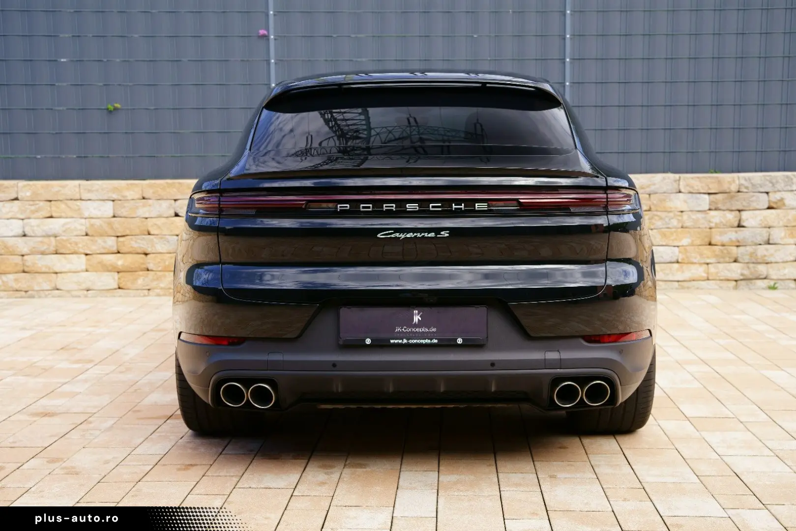 PORSCHE Cayenne Coupe S E-Hybrid  HD-Matrix INNO HLA