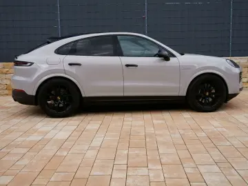 PORSCHE Cayenne Coupe E-Hybrid  BOSE HeadUP INNO