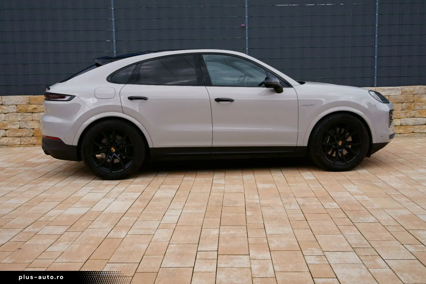 PORSCHE Cayenne Coupe E-Hybrid  BOSE HeadUP INNO