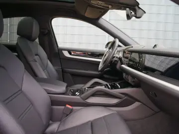 PORSCHE Cayenne Coupe E-Hybrid  BOSE HeadUP INNO