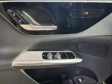MERCEDES-BENZ GLC 220 4Matic Digital Cockpit MBUX LED R-Cam