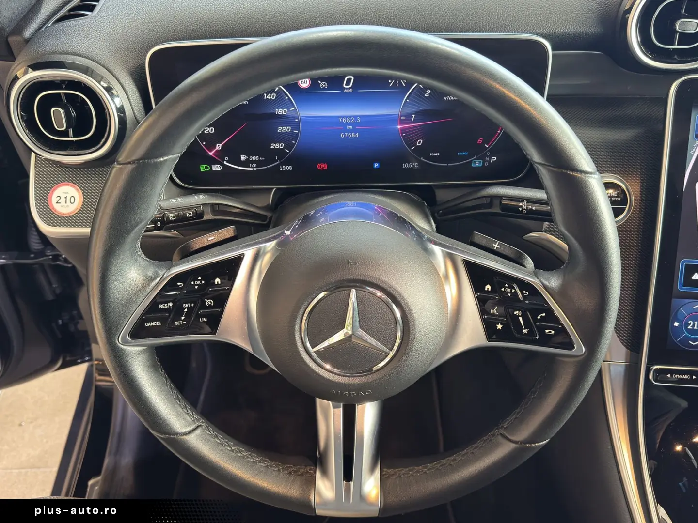 MERCEDES-BENZ GLC 220 4Matic Digital Cockpit MBUX LED R-Cam