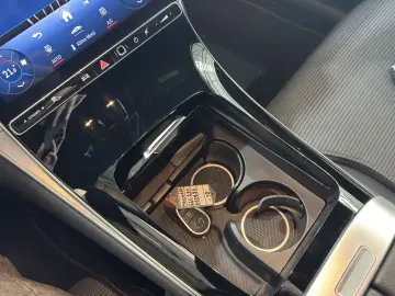 MERCEDES-BENZ GLC 220 4Matic Digital Cockpit MBUX LED R-Cam