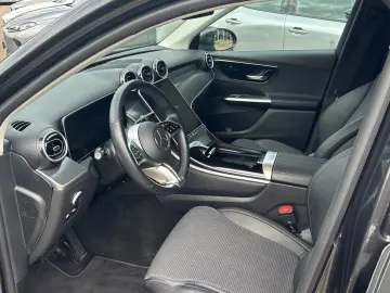 MERCEDES-BENZ GLC 200 4M Distronic CarPlay LED AHK