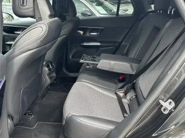 MERCEDES-BENZ GLC 200 4M Distronic CarPlay LED AHK