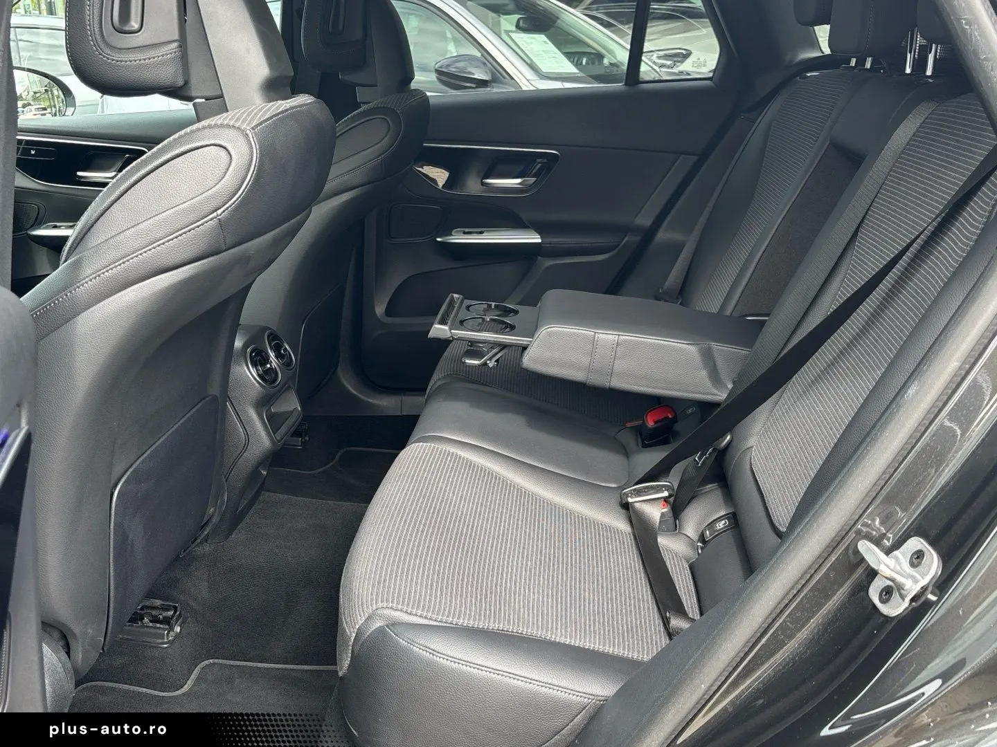 MERCEDES-BENZ GLC 200 4M Distronic CarPlay LED AHK