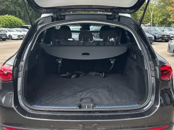 MERCEDES-BENZ GLC 200 4M Distronic CarPlay LED AHK