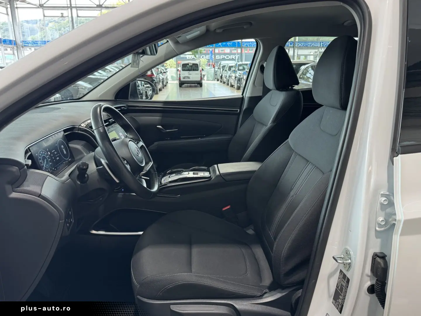 HYUNDAI Tucson Trend Plug-In R.Cam 4WD ACC