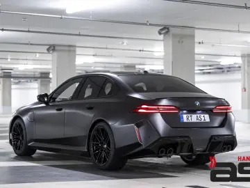 BMW M5 Matt Keramik DriverP ComfortP TravelP Carbon