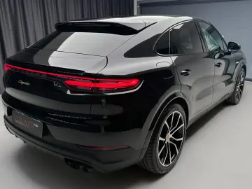 Porsche Cayenne Coupe Plug-In