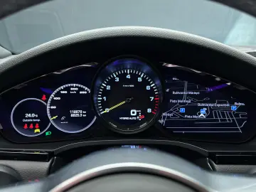Porsche Cayenne Coupe Plug-In