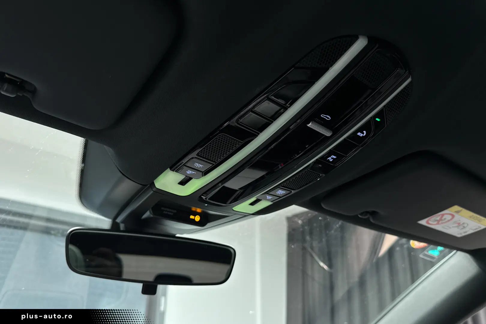 Porsche Cayenne Coupe Plug-In
