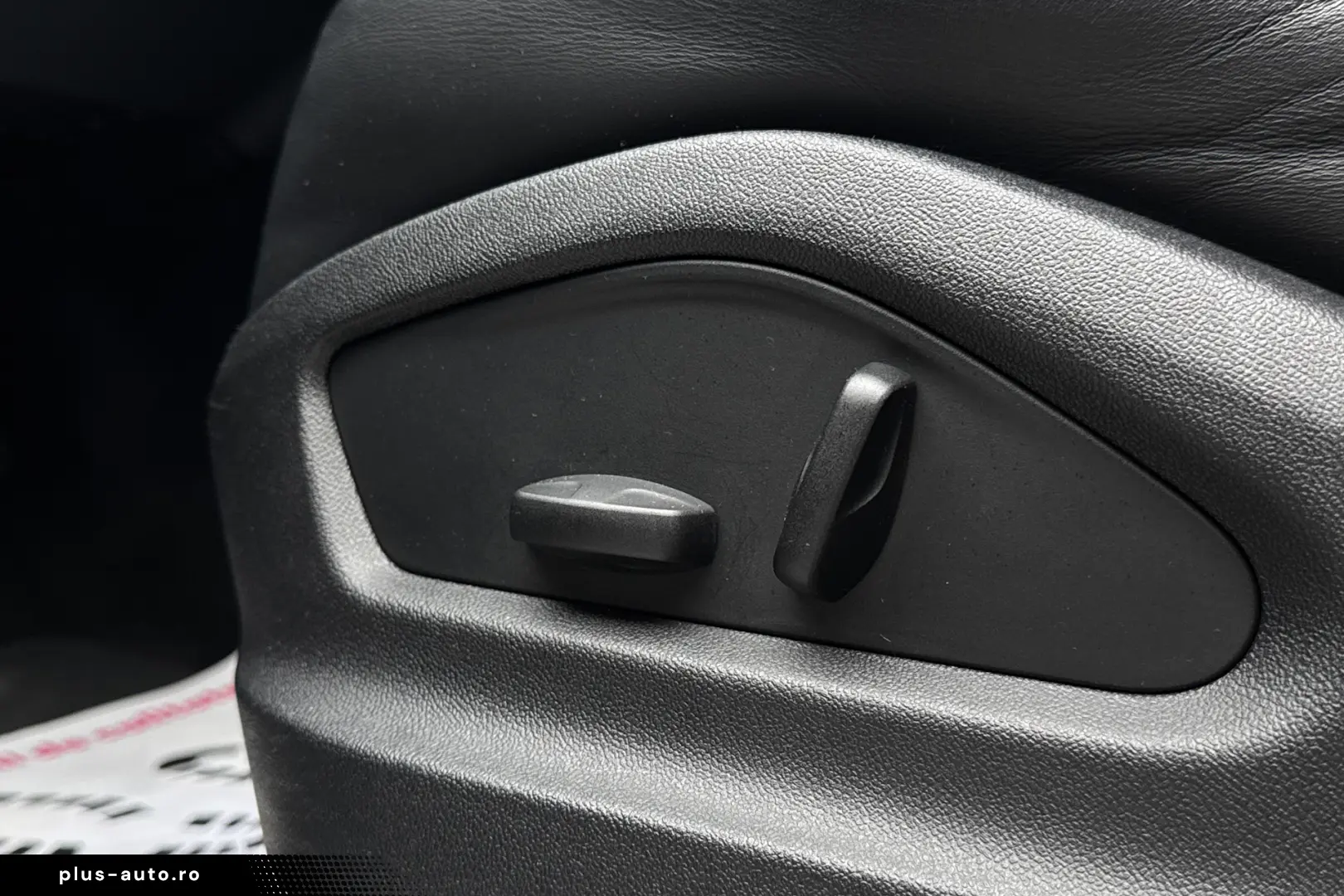 Porsche Cayenne Coupe Plug-In