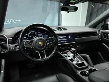 Porsche Cayenne Coupe Plug-In