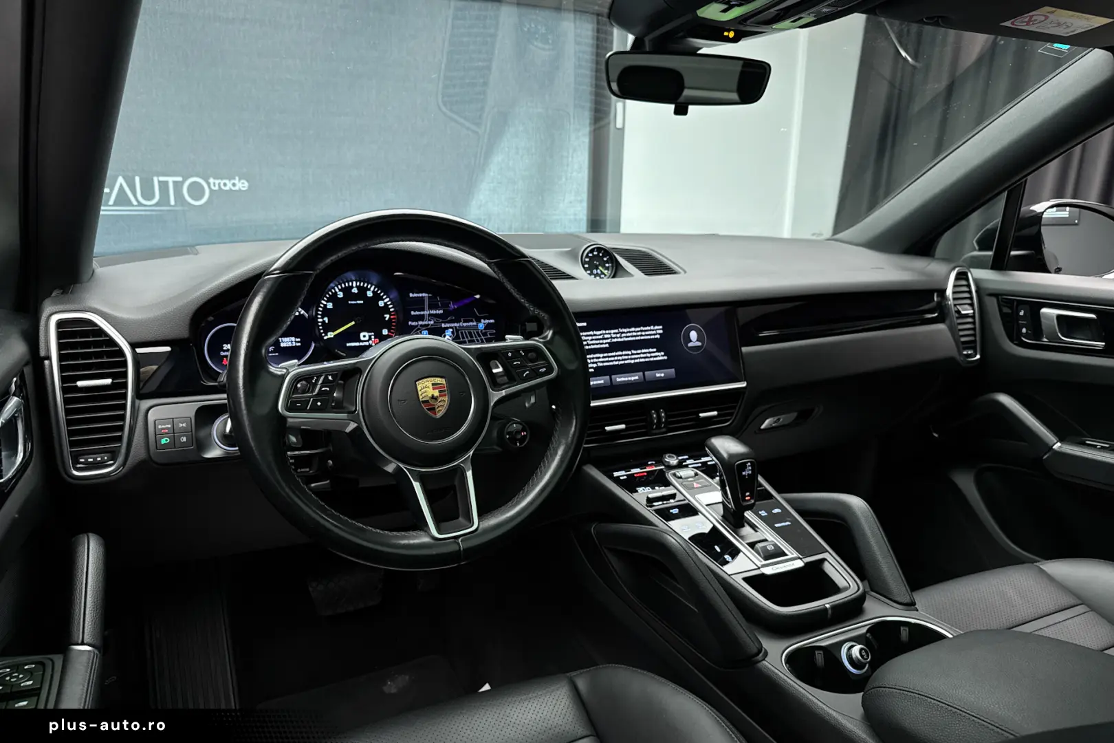 Porsche Cayenne Coupe Plug-In