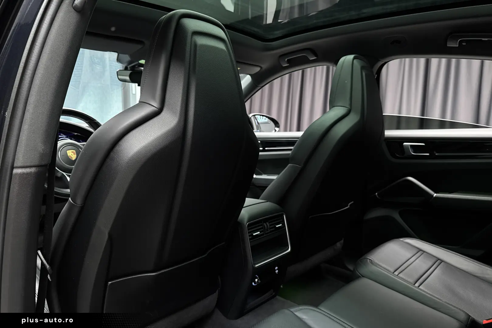 Porsche Cayenne Coupe Plug-In