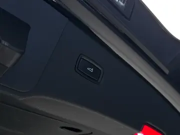 Porsche Cayenne Coupe Plug-In