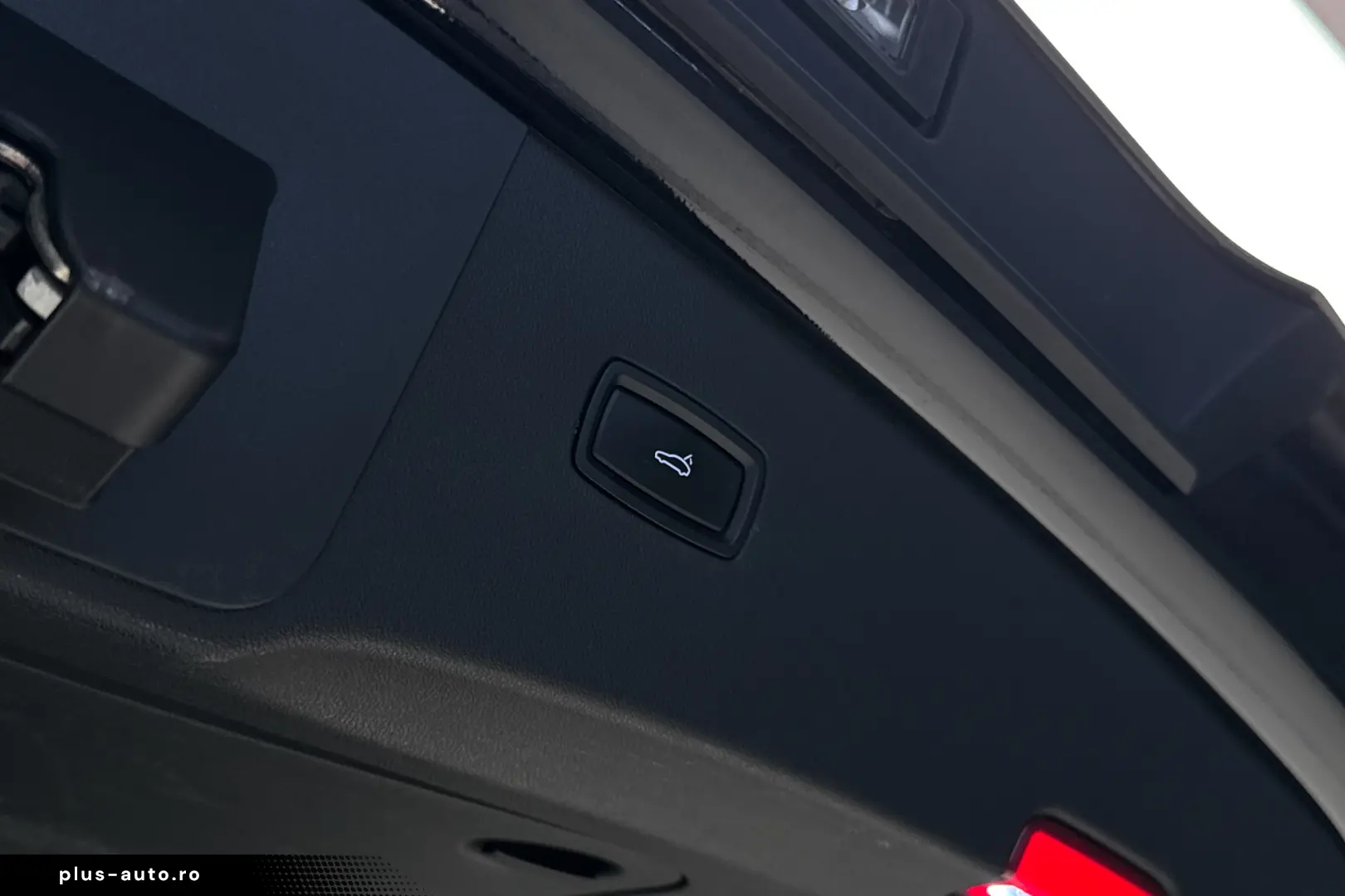 Porsche Cayenne Coupe Plug-In