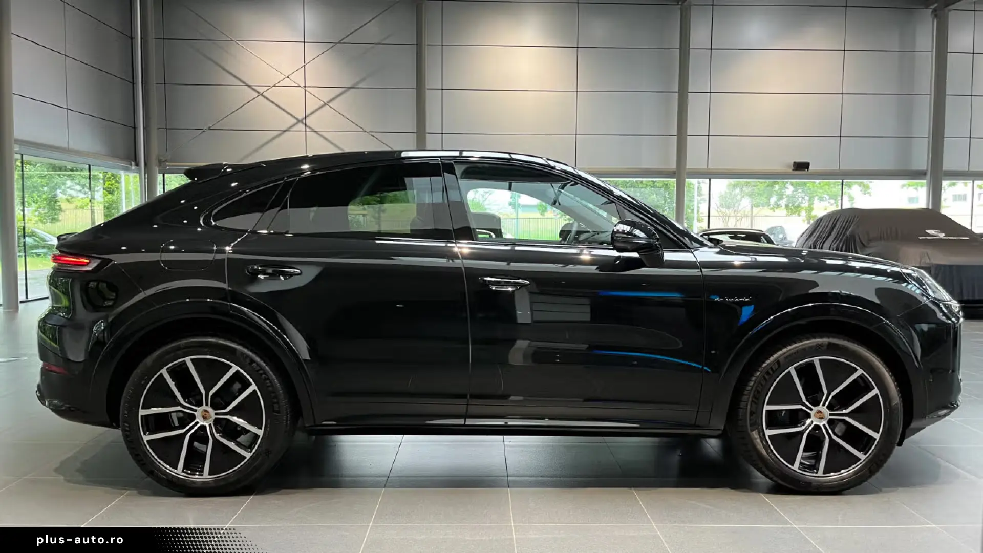 Porsche Cayenne E-Hybrid Coupé Black Edition