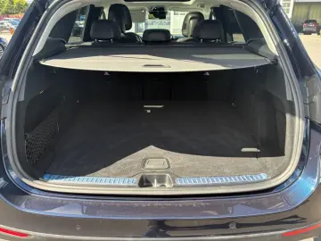 MERCEDES-BENZ GLC 220 d 4M AVANTGARDE D.LIGHT PANO 3…