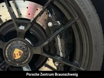 PORSCHE 992 911 Carrera 4 GTS Liftsystem-VA BOSE LED