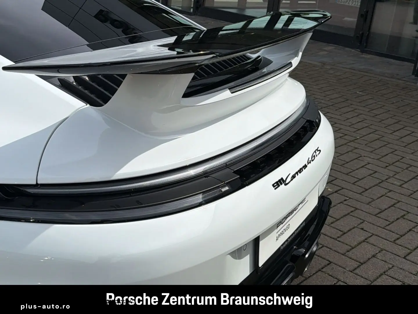PORSCHE 992 911 Carrera 4 GTS Liftsystem-VA BOSE LED