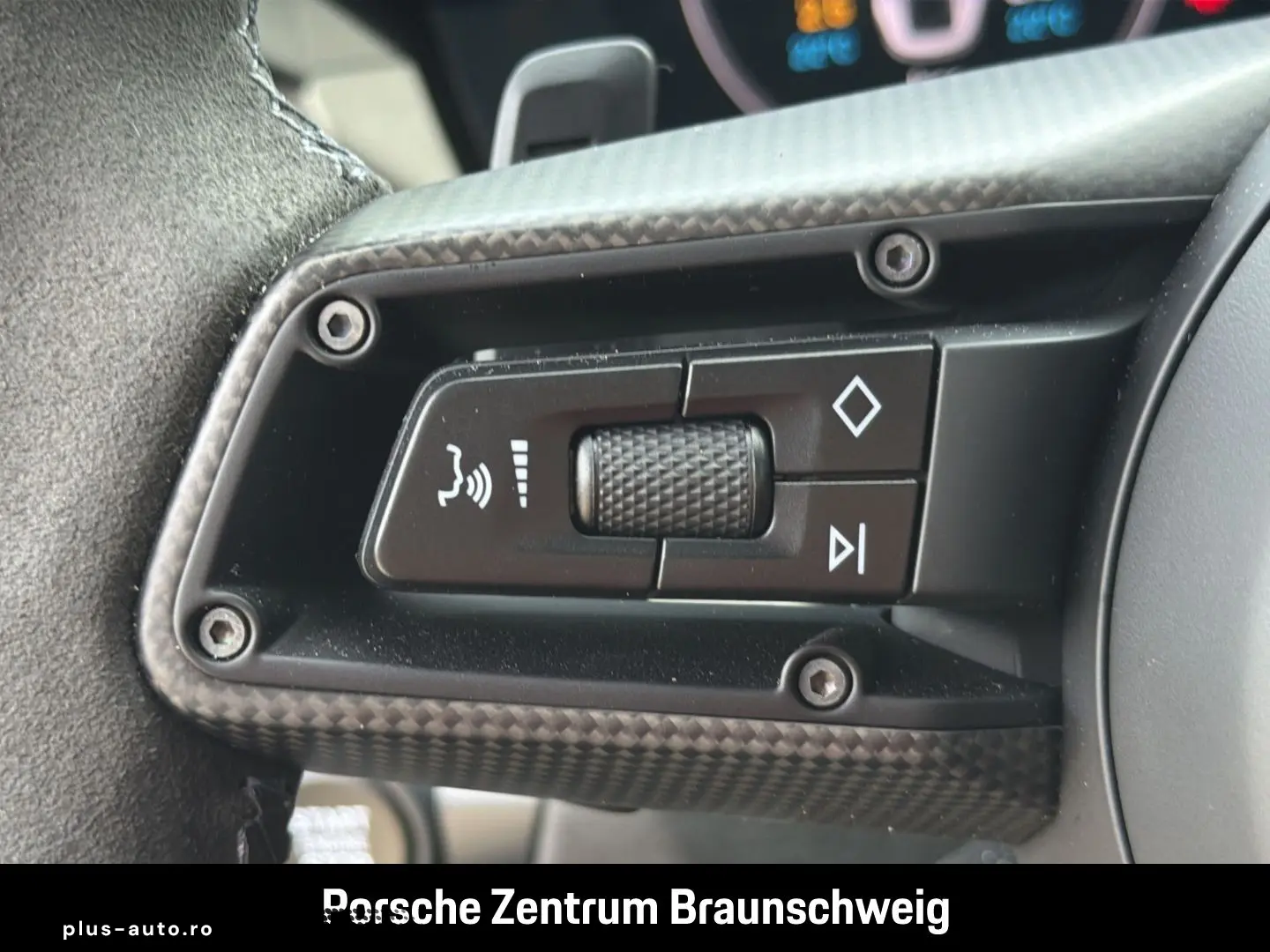 PORSCHE 992 911 Carrera 4 GTS Liftsystem-VA BOSE LED