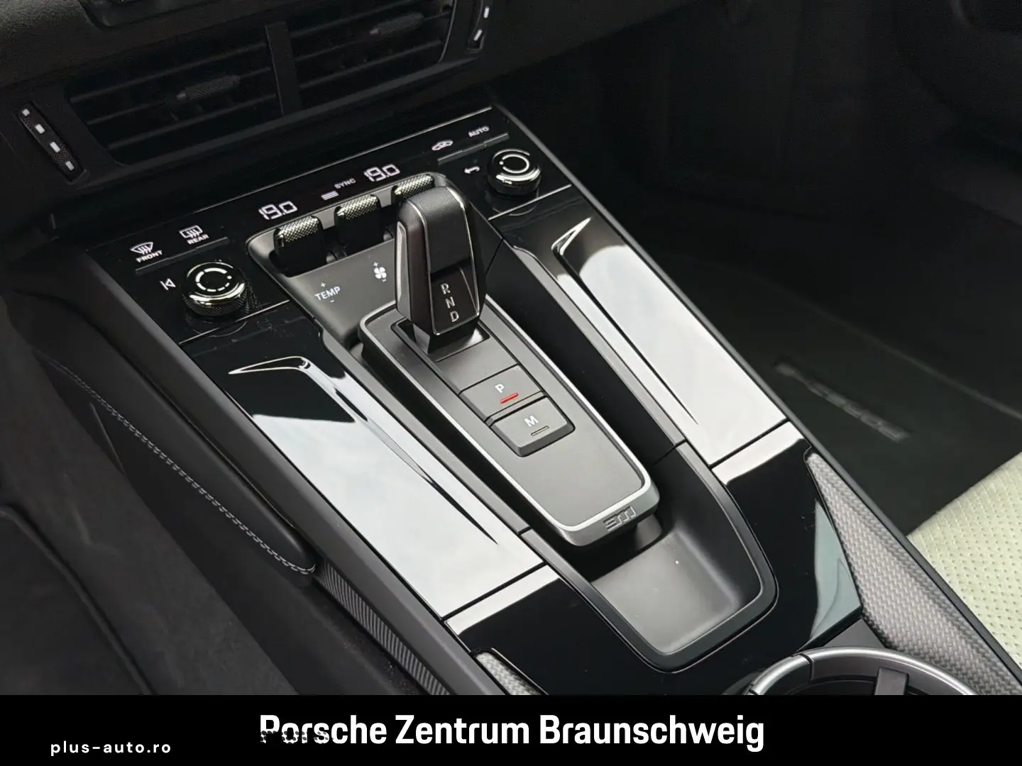 PORSCHE 992 911 Carrera 4 GTS Liftsystem-VA BOSE LED