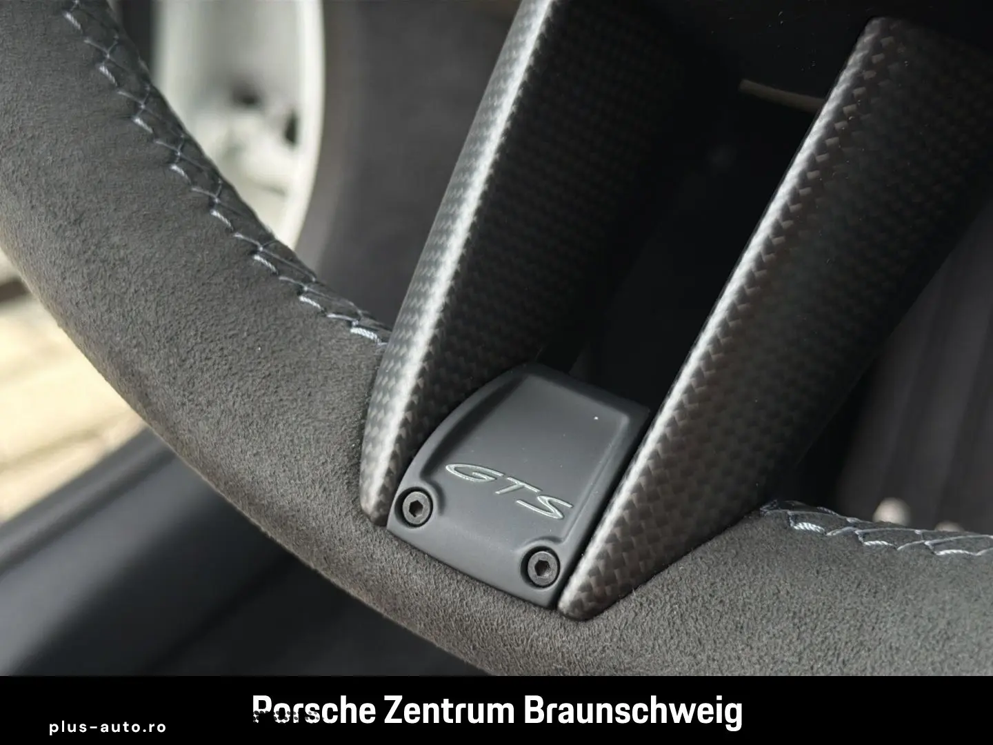 PORSCHE 992 911 Carrera 4 GTS Liftsystem-VA BOSE LED