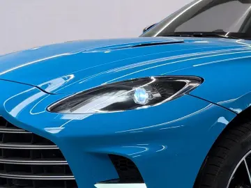Aston Martin DBX 707   Elwood Blue   PANO   B&W