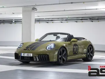 PORSCHE 992 911 GTS Spirit 70  Inno Lift Clubleder Bose