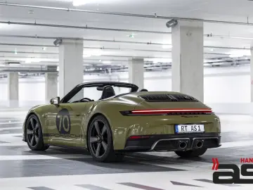 PORSCHE 992 911 GTS Spirit 70  Inno Lift Clubleder Bose