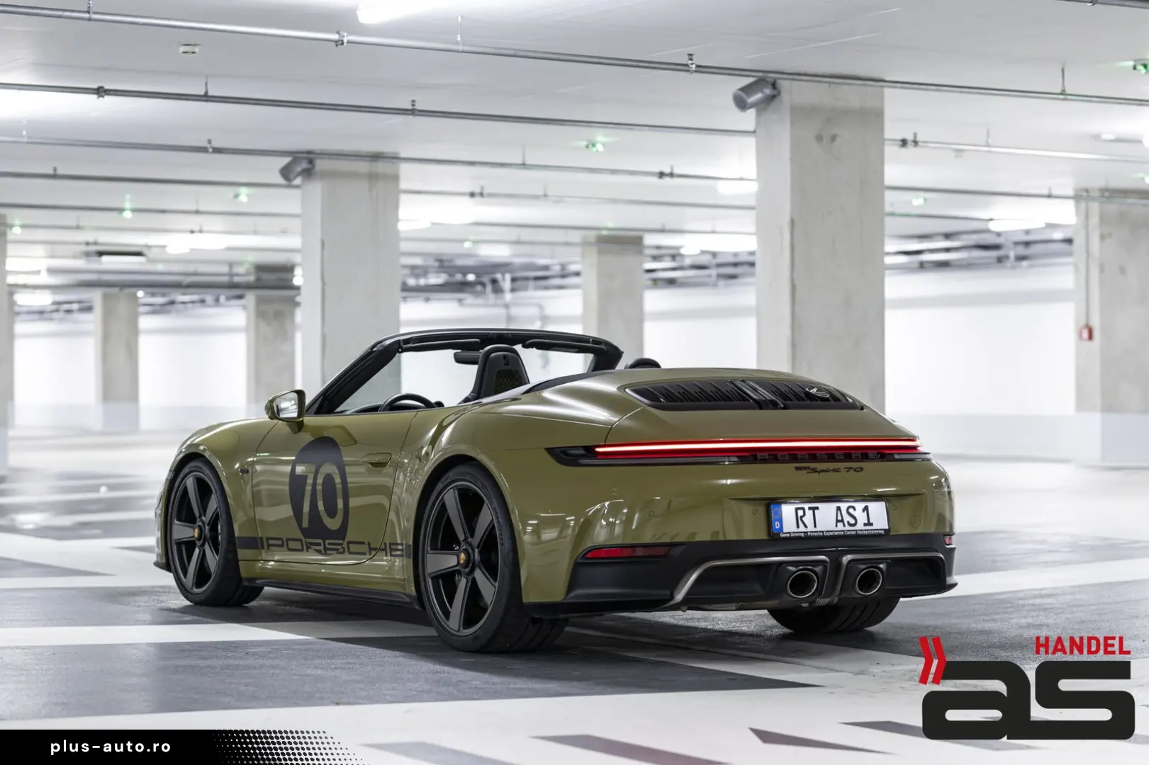 PORSCHE 992 911 GTS Spirit 70  Inno Lift Clubleder Bose