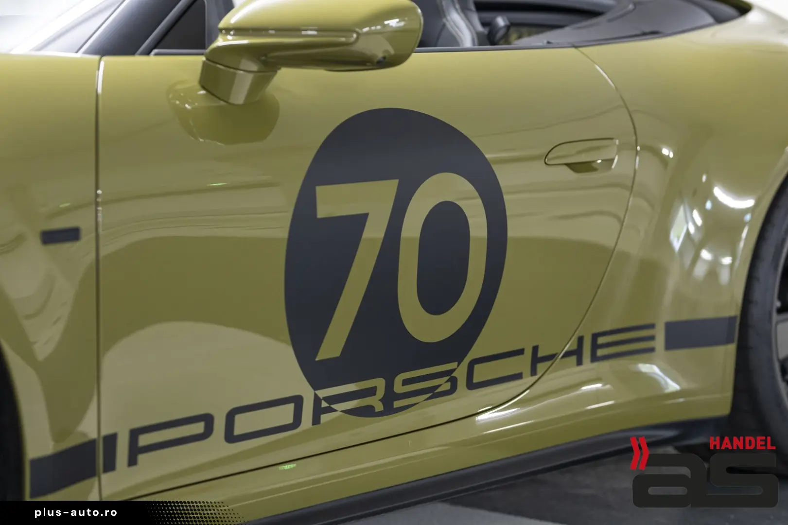 PORSCHE 992 911 GTS Spirit 70  Inno Lift Clubleder Bose