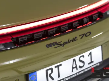 PORSCHE 992 911 GTS Spirit 70  Inno Lift Clubleder Bose