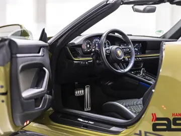 PORSCHE 992 911 GTS Spirit 70  Inno Lift Clubleder Bose