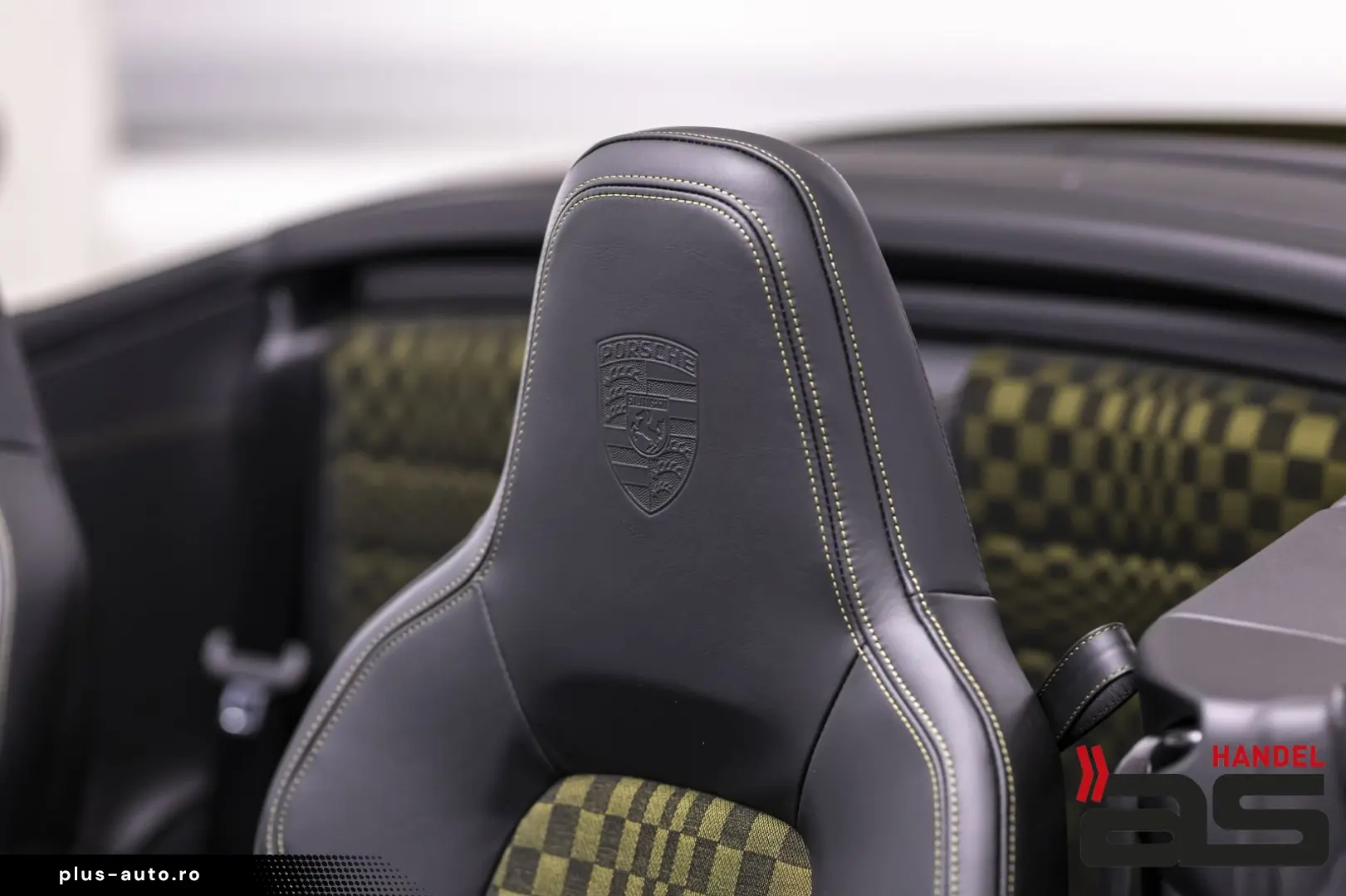 PORSCHE 992 911 GTS Spirit 70  Inno Lift Clubleder Bose