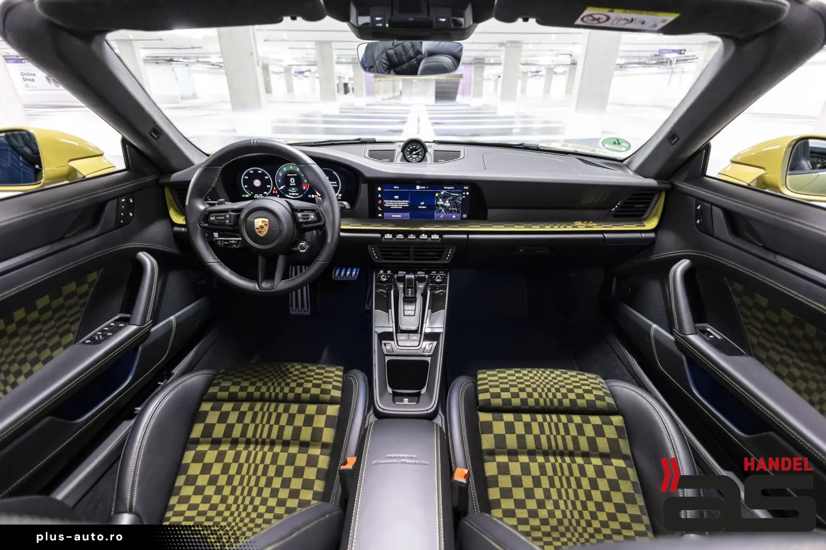 PORSCHE 992 911 GTS Spirit 70  Inno Lift Clubleder Bose