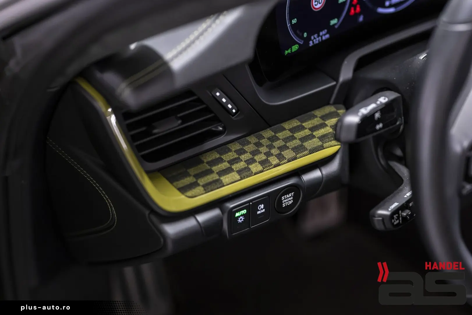 PORSCHE 992 911 GTS Spirit 70  Inno Lift Clubleder Bose