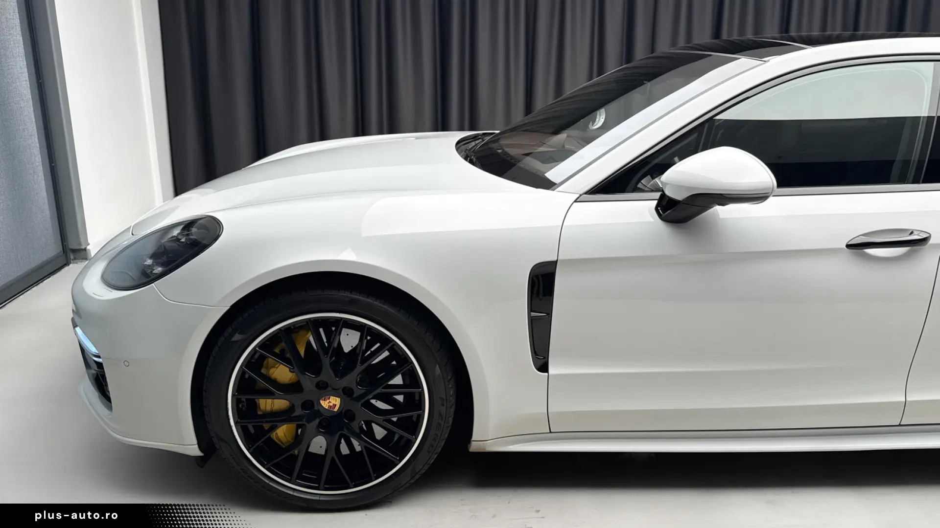 Porsche Panamera 4 GTS
