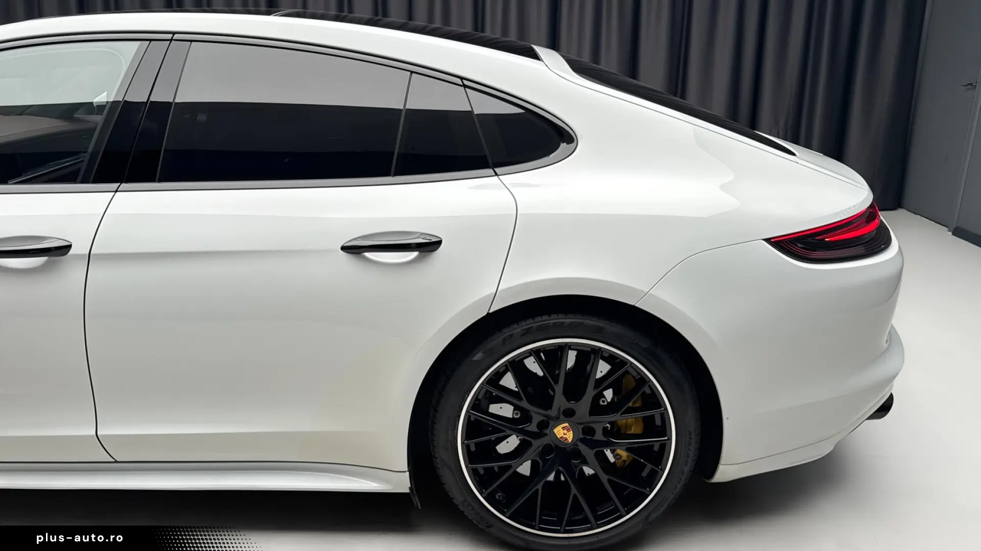 Porsche Panamera 4 GTS